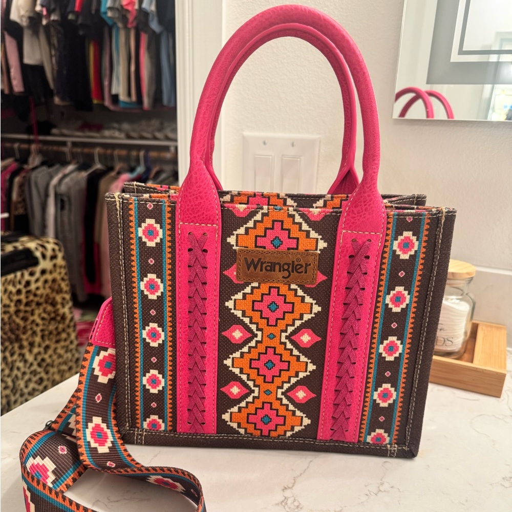 Pink Wrangler Montana Purse Brand New $50